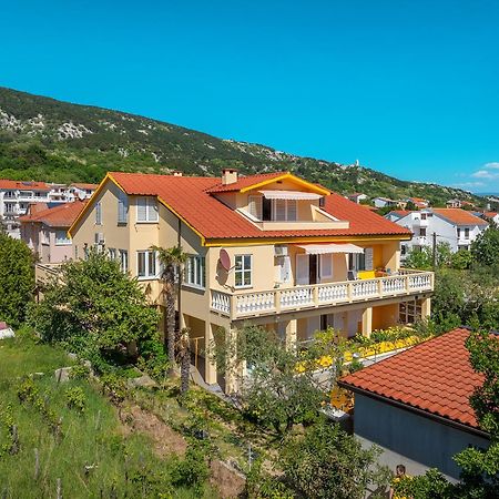 Apartments & Room Jagoda Baška Eksteriør billede