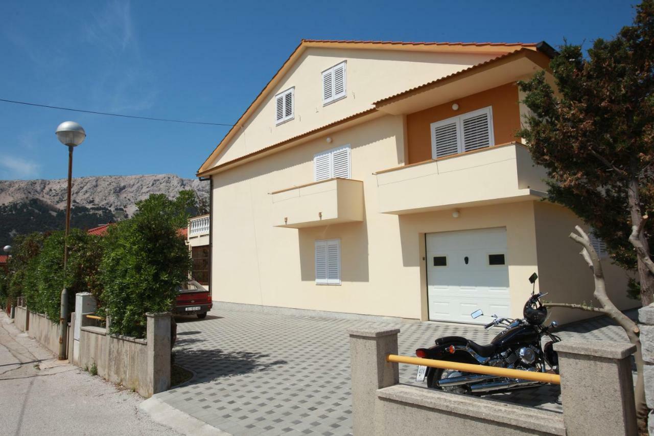 Apartments & Room Jagoda Baška Eksteriør billede